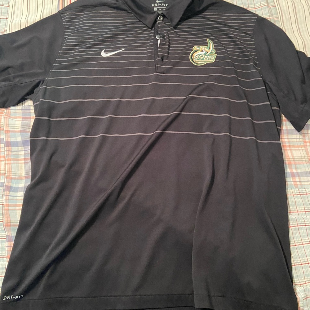 Nike dri fit men’s shirt